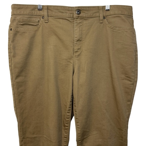 St John’s Bay Straight Leg Dark Tan Jeans Womens 18 Short - Picture 3 of 13